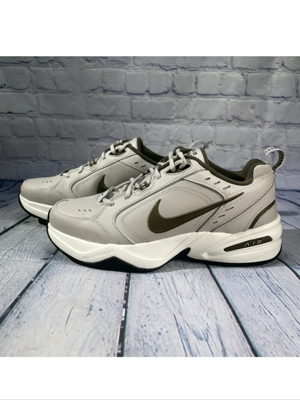 Nike Air Monarch IV Athletic Shoes Moon Particle Dark Hazel 415445-200 Mens 9.5